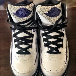 **NEW** Mint Retro Jordan 2s
